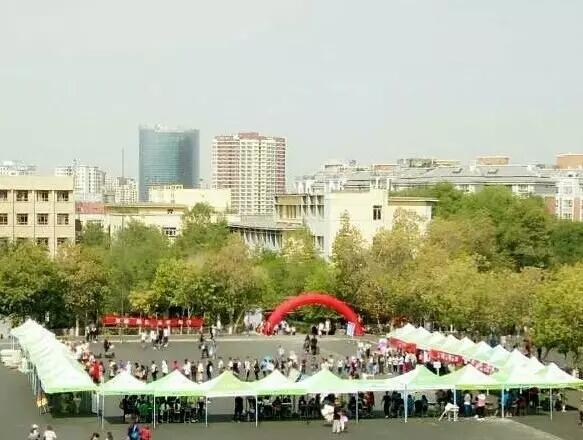 ½ߵȌƌWУӭ2017