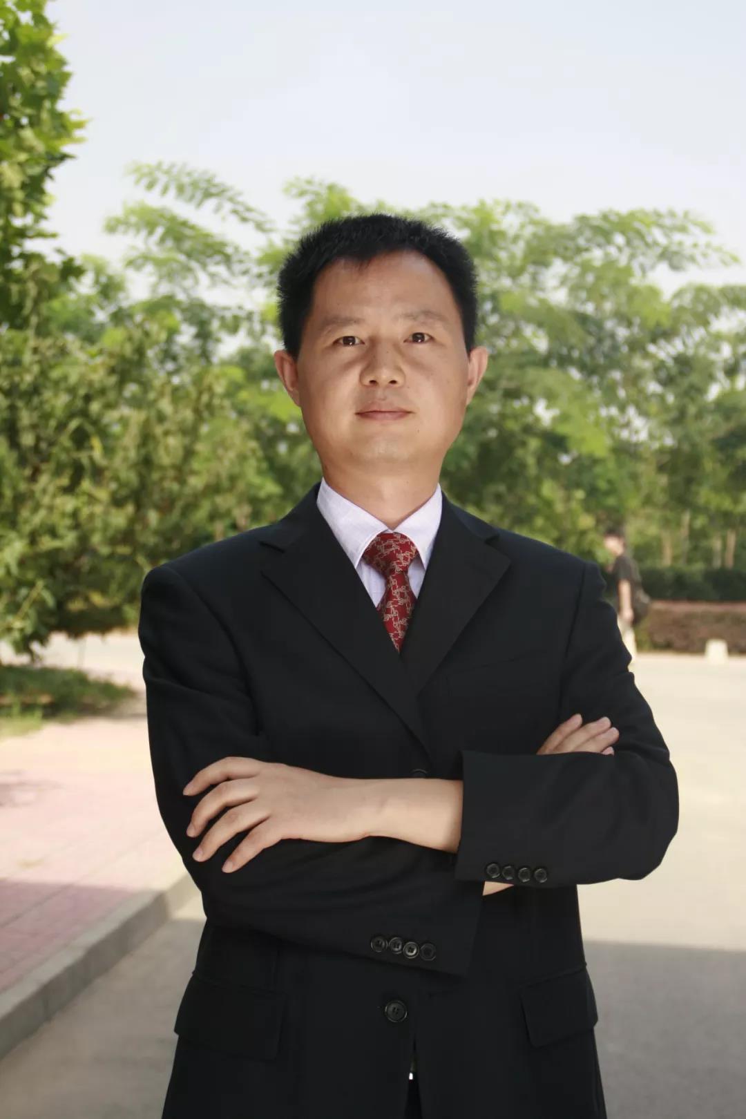 “2018HW(xu)УӰУL”һΣ