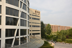 中國石油大學(華東)學費每年多少錢