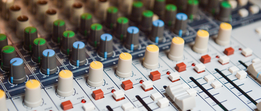 學編導專業該如何選擇學校