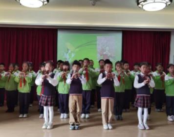 傳承中國文化，童心在樂曲中快樂飛揚——華油榮德小學葫蘆絲大賽