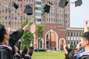 首都師范大學科德學院一年生活費需要多少？