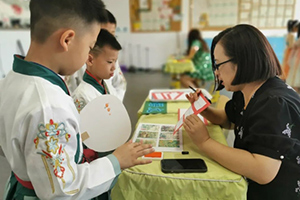 三河市燕橋?qū)W校小學(xué)部開(kāi)展期末趣味考試！