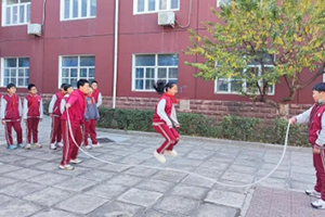 北京市豐臺區新北賦學校小學課間15分鐘活動分享：多彩課間、趣味無限！
