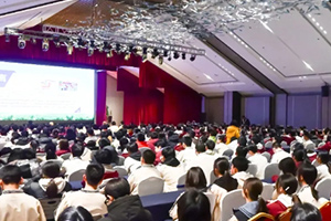 北京東方紅學(xué)校開展法制宣傳活動(dòng)：落實(shí)憲法宣傳，維護(hù)校園安全！