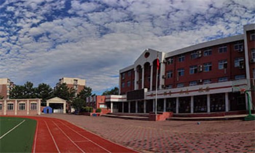 北京市海淀區崛起實驗學校.jpg